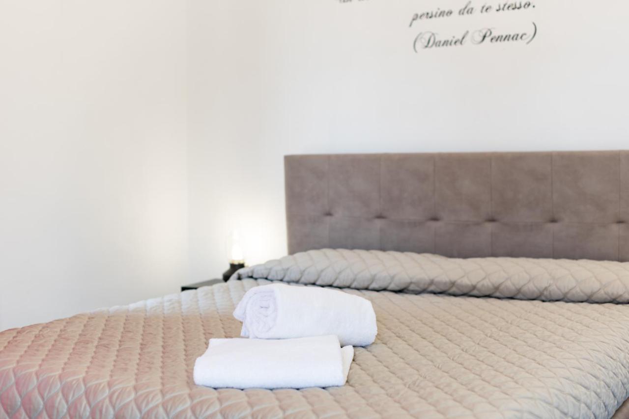 A Casa Di Cassi Hotel Modica Bagian luar foto