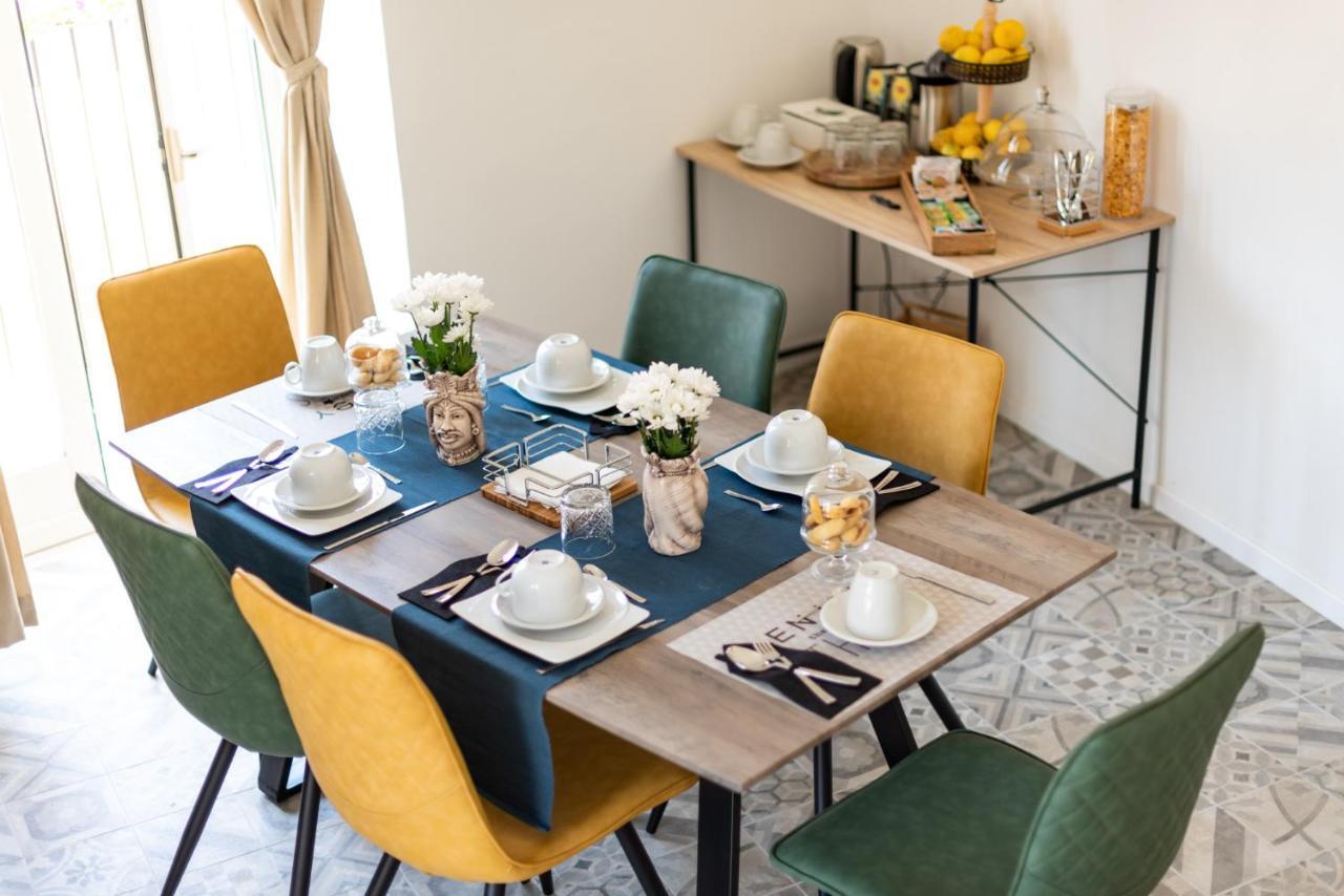 A Casa Di Cassi Hotel Modica Bagian luar foto